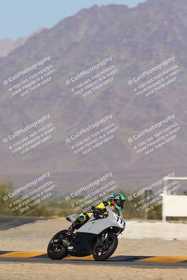 media/Dec-09-2023-SoCal Trackdays (Sat) [[76a8ac2686]]/Turn 4 Set 1 (1120am)/